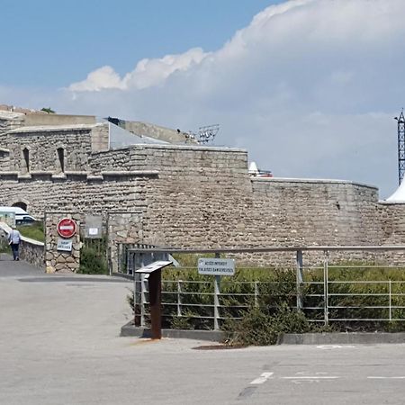 Appartement T3 Spacieux Avec Vue Sur L'Etang De Thau Au 1Er Etage D'Une Villa - Entree Independante Σετ Εξωτερικό φωτογραφία