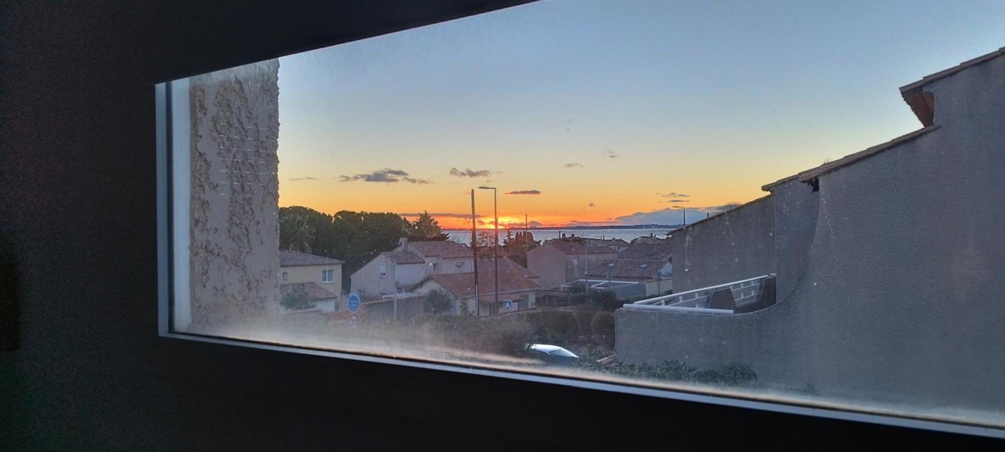 Appartement T3 Spacieux Avec Vue Sur L'Etang De Thau Au 1Er Etage D'Une Villa - Entree Independante Σετ Εξωτερικό φωτογραφία