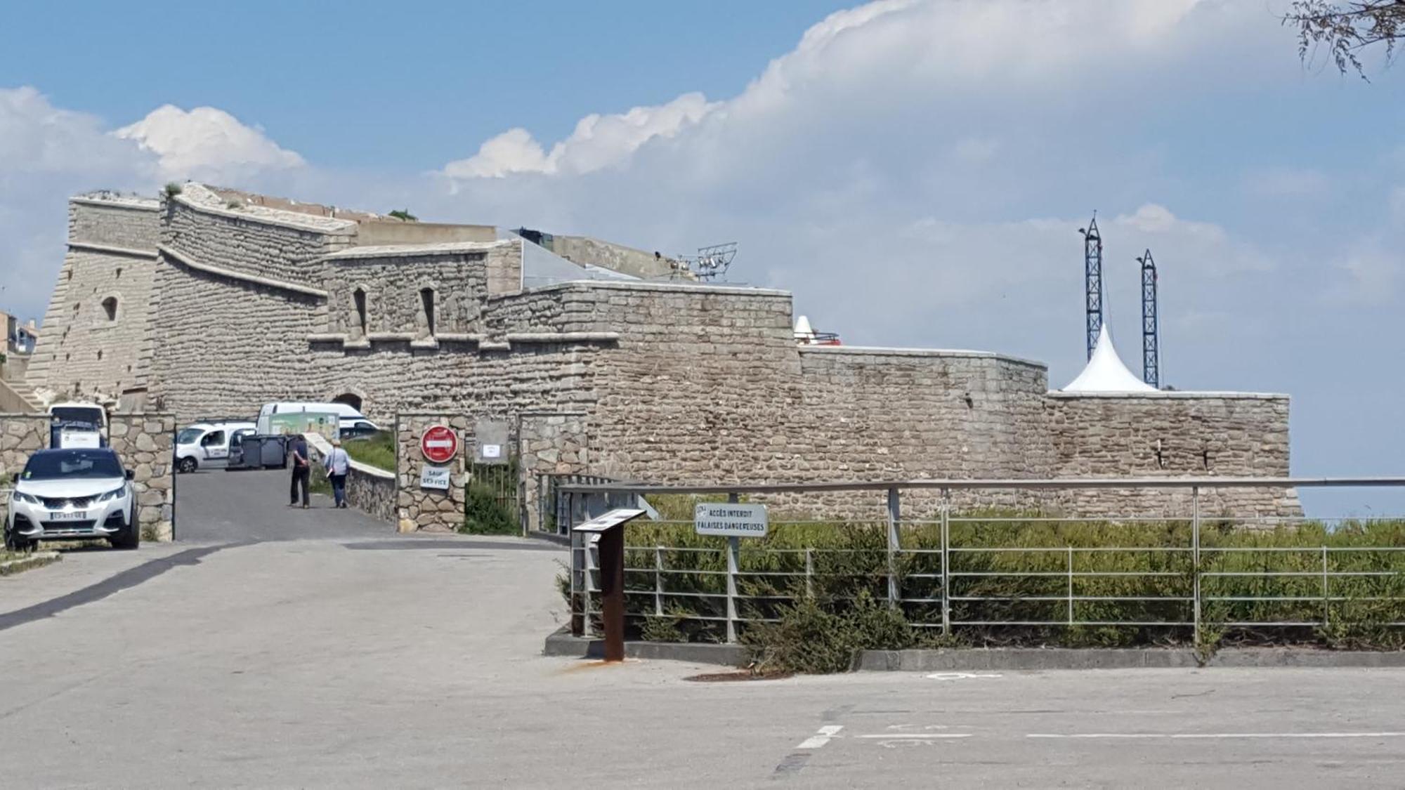 Appartement T3 Spacieux Avec Vue Sur L'Etang De Thau Au 1Er Etage D'Une Villa - Entree Independante Σετ Εξωτερικό φωτογραφία